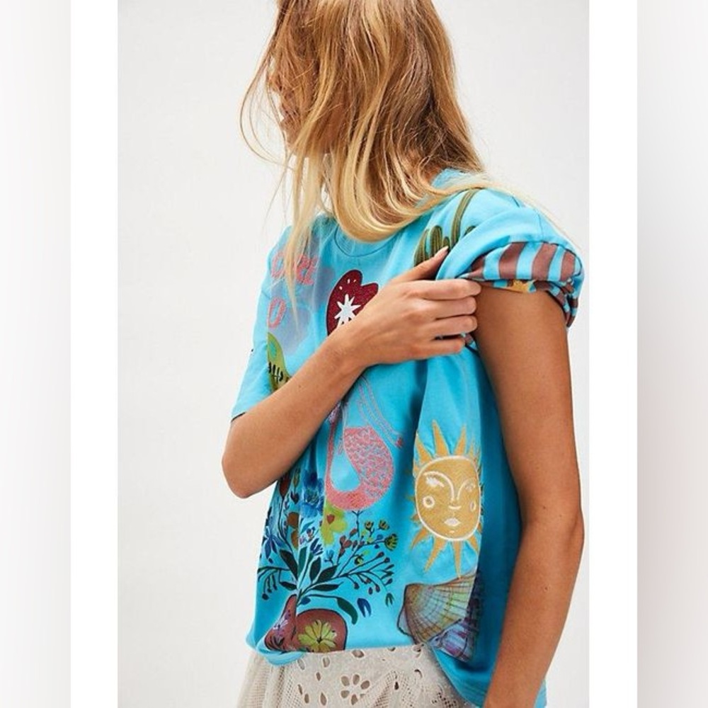 Free People x Denim & Bone Amore Mio Graphic Tee - Pool Blue NWT SIZE M - Picture 2 of 5
